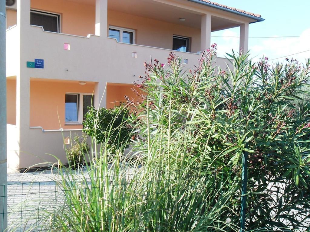 Apartments Katja Štinjan Esterno foto